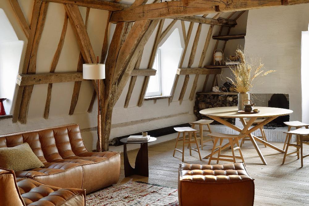 Be Home N701 Footstool Old Saddle Leather