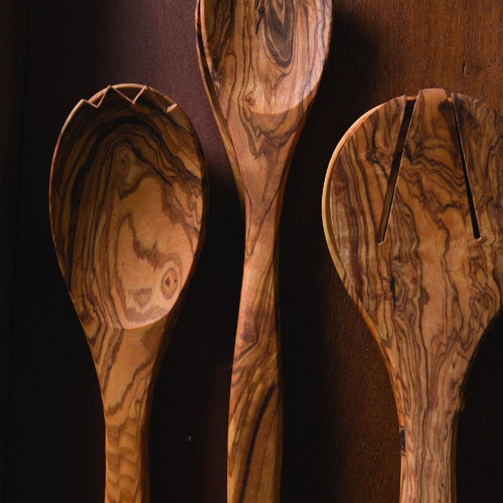 Be Home Olive Wood Serving Set