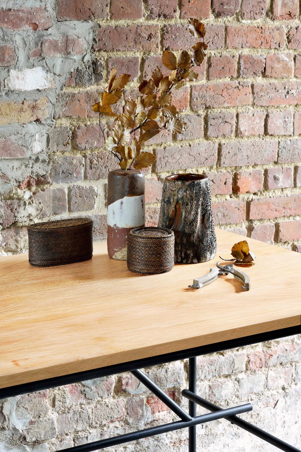 Be Home Oscar Solid Oak Desk 55.5"