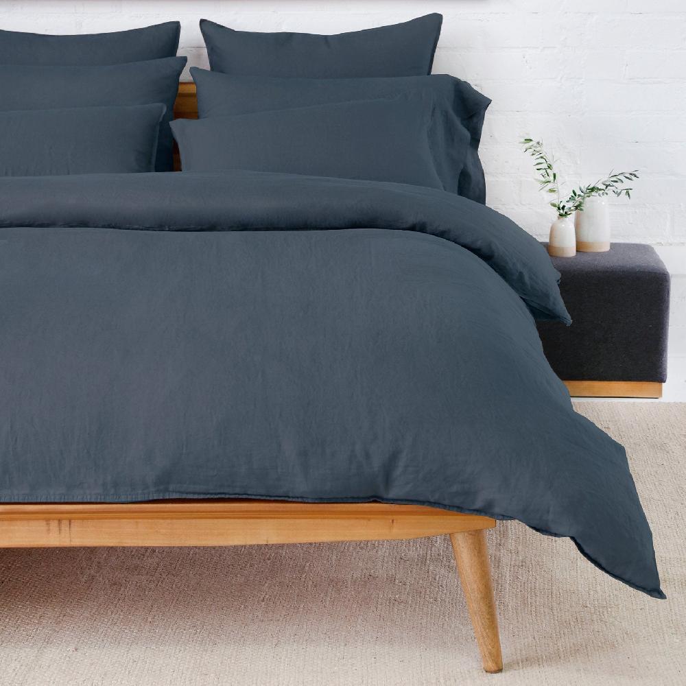 be home Parker Linen King Duvet Set Navy