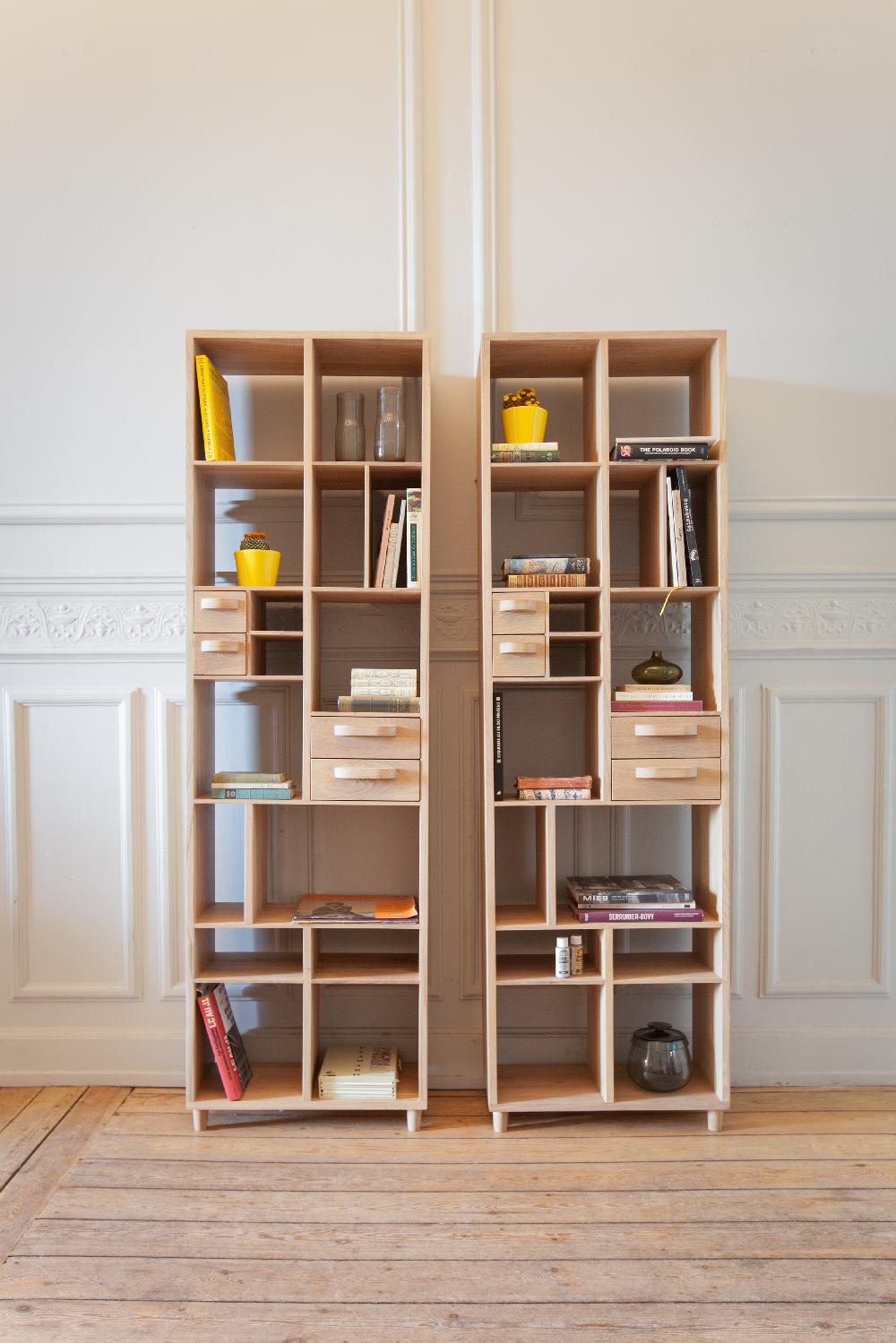 Be Home Pirouette Solid Oak Rack