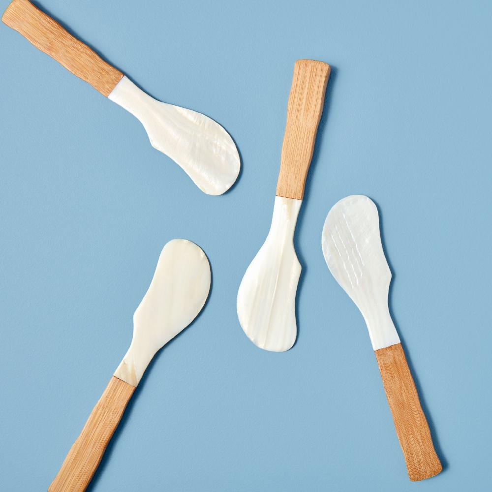 be home Shell & Bamboo Spreaders Set of 4