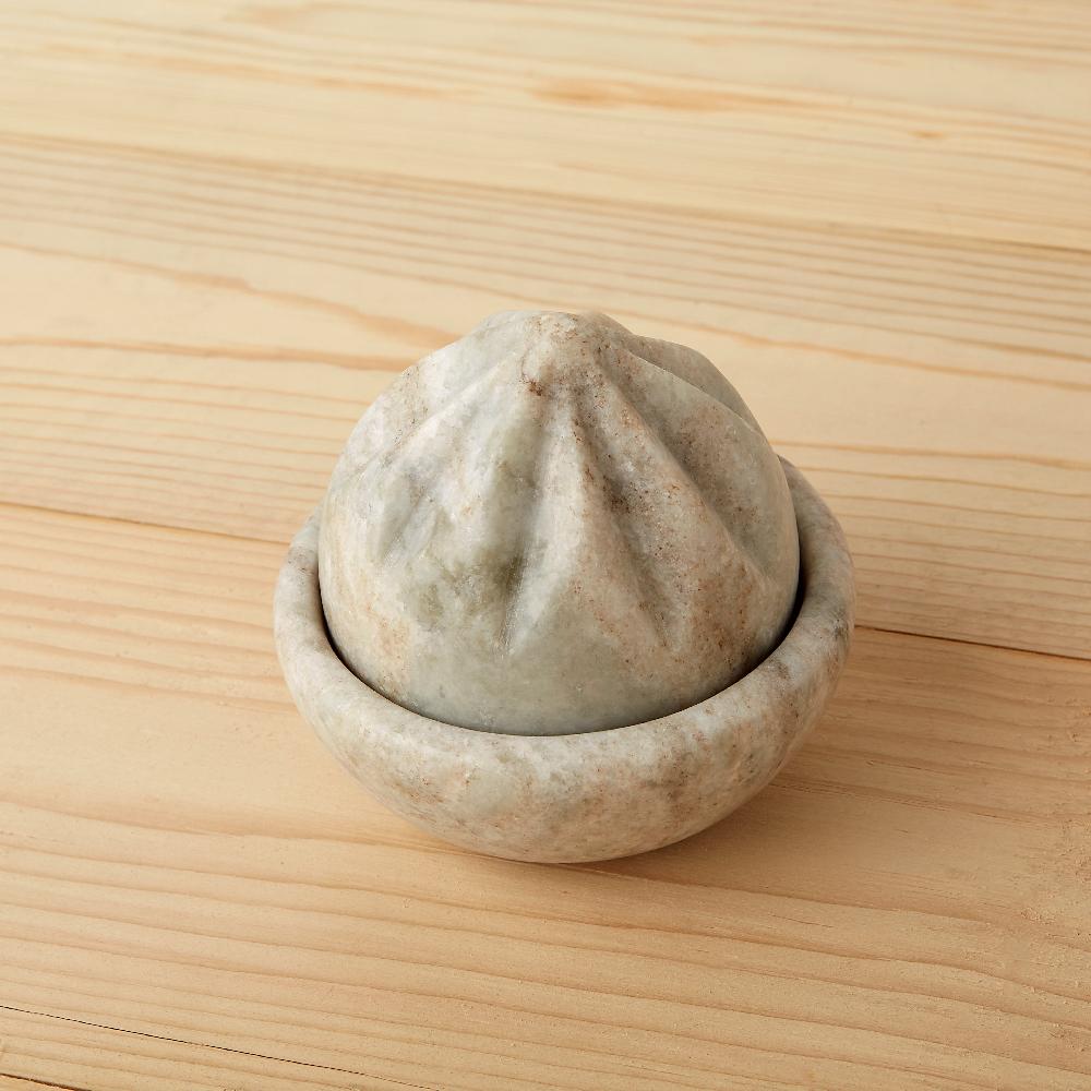 be home Waterfall Marble Citrus Press