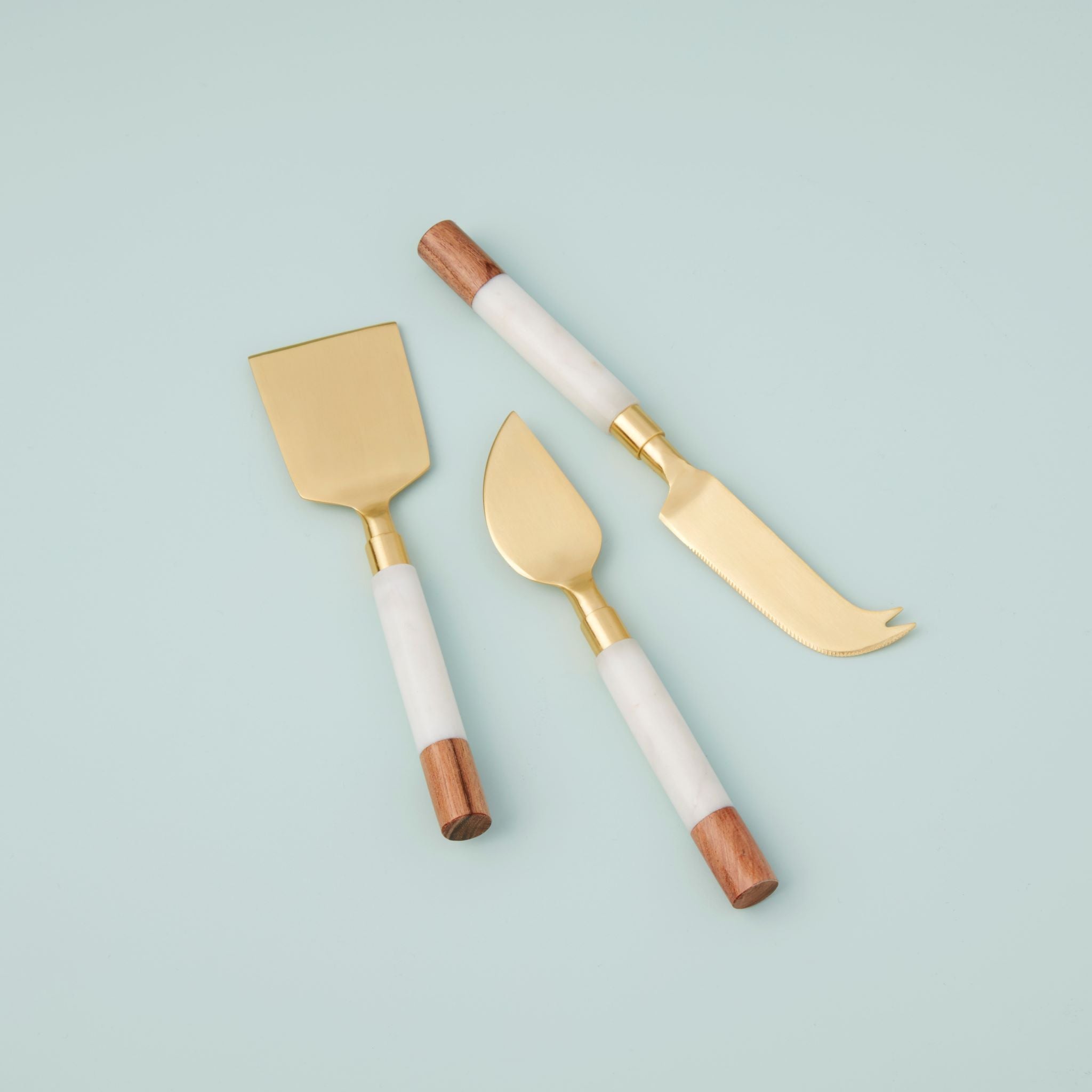 be home White Marble & Acacia Gold Cheese Set