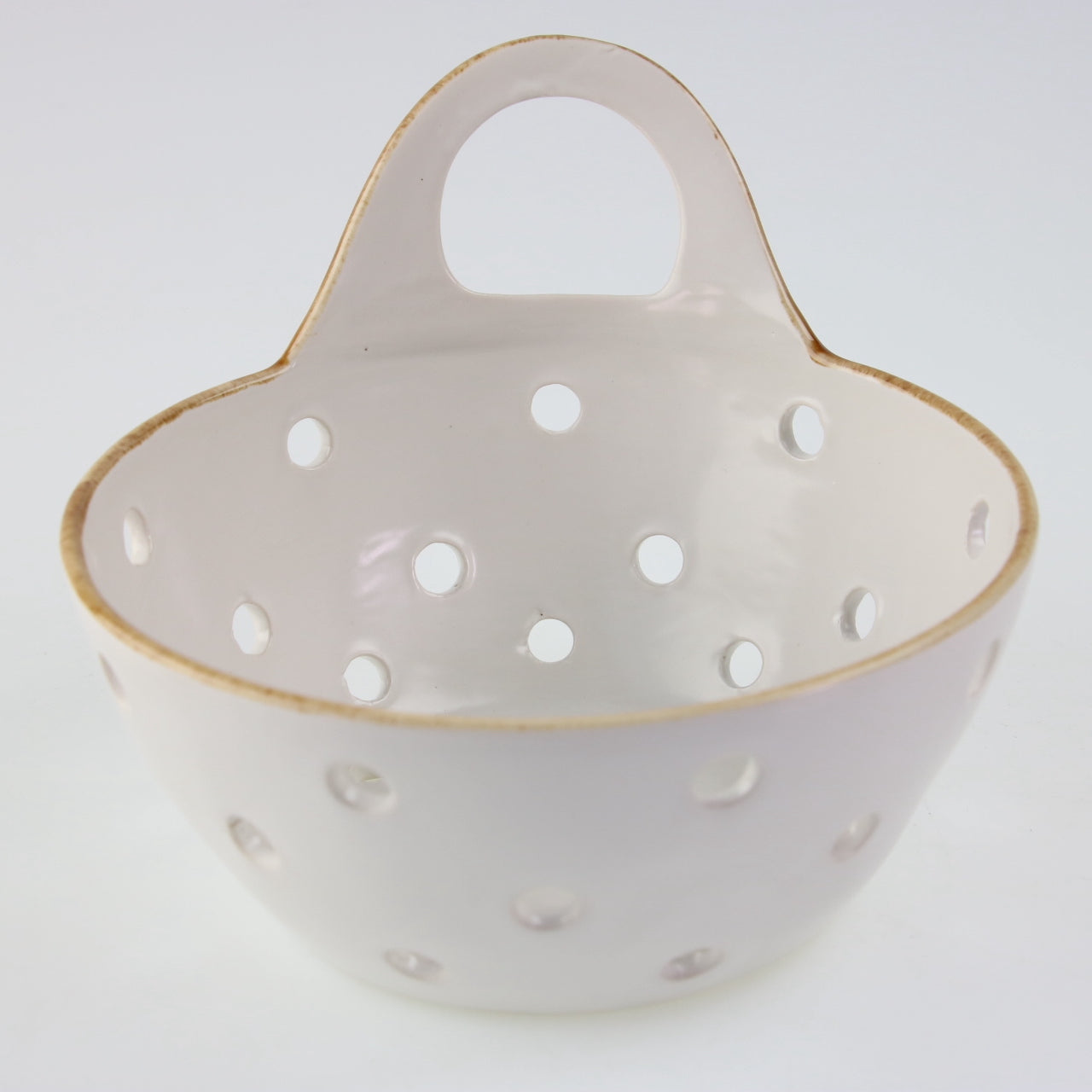 Be Home Yara Stoneware Colander Basket With Handle