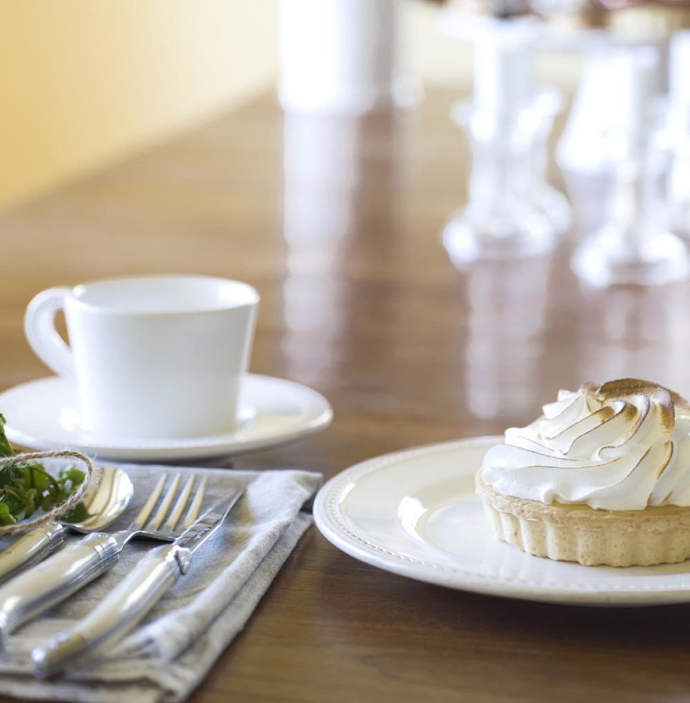 Be Home Laguiole 24 Piece Flatware Set Ivory In Wood Presentation Box