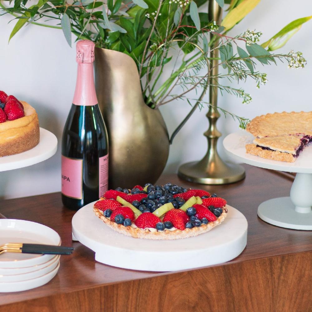 be home White Marble Thick Round Board with Handle Grooves