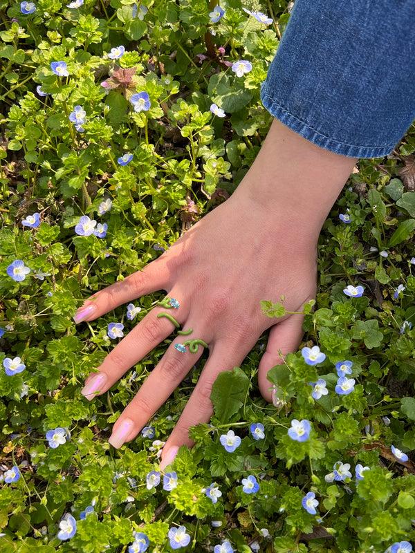 Bea Bongiasca BABY VINE RING ~ IN PISTACCHIO