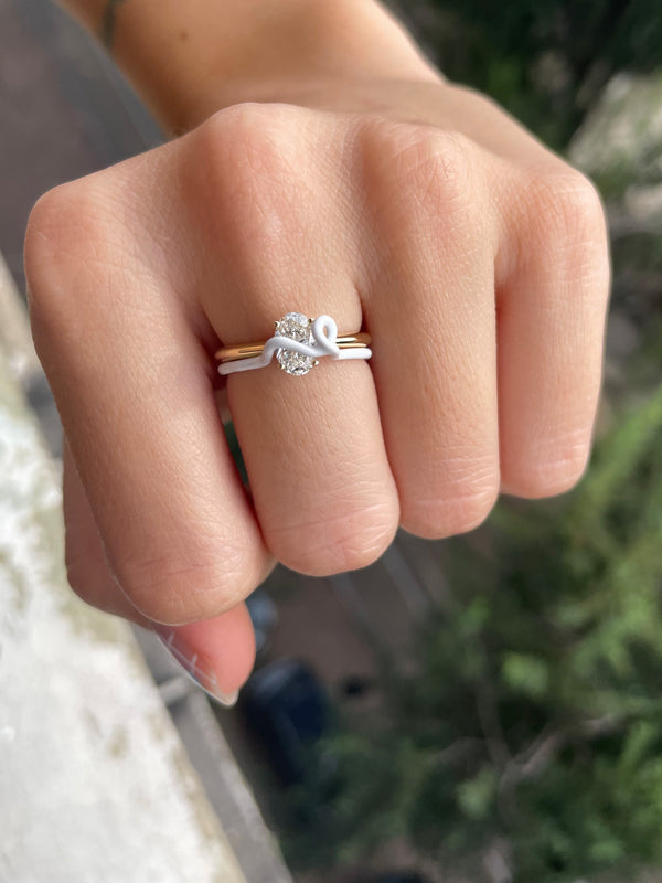 Bea Bongiasca COMPOSABLE DIAMOND RING WITH OVAL-SHAPED DIAMOND