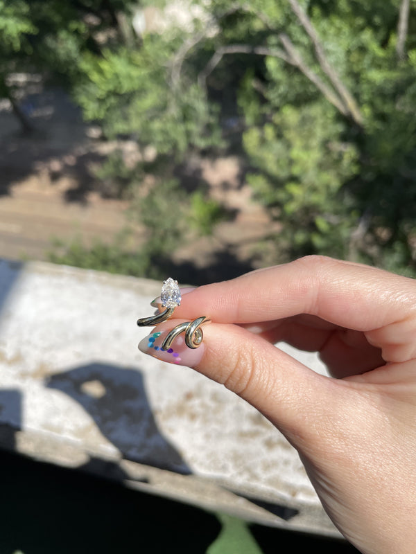Bea Bongiasca GOLD BABY VINE RING WITH PEAR CUT DIAMOND