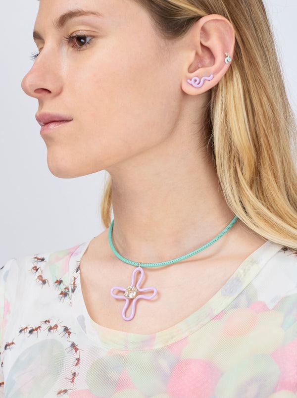 Bea Bongiasca POP CHOKER WITH LUCKY FLOWER PENDANT IN WISTERIA