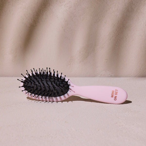 beachwaver co. On Set Pro Brush