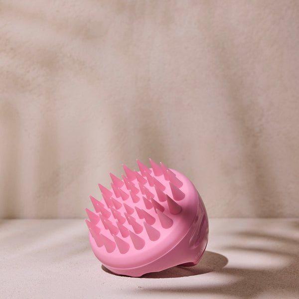 beachwaver co. Root Therapy Scalp Massager Large Pink