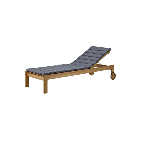 Beau Monde Cane-line Amaze Sunbed