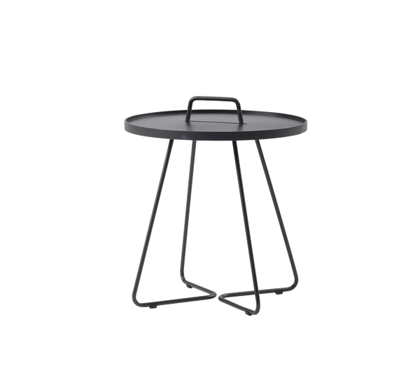 Beau Monde Cane-line On-The-Move Side Table Large