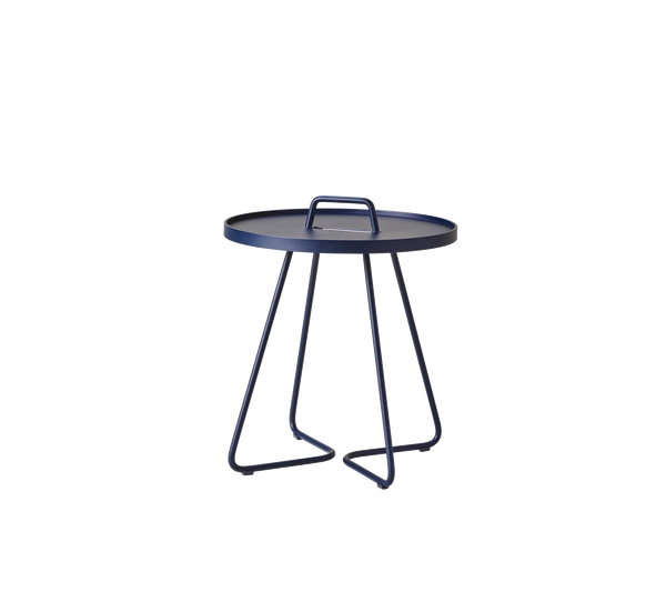 beau monde Cane-line On-The-Move Side Table Small