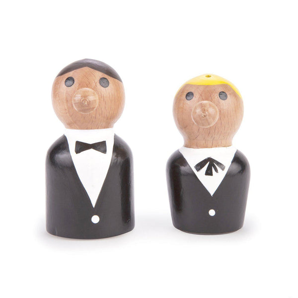 beau monde Kikkerland Waiter Salt and Pepper Shaker Set