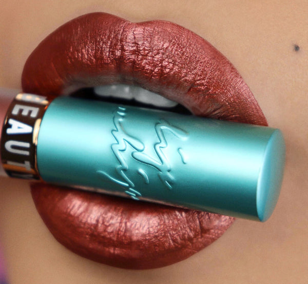 Beauty Bakerie Cosmetics Brand Cinnamon Roll Metallic Lip Whip