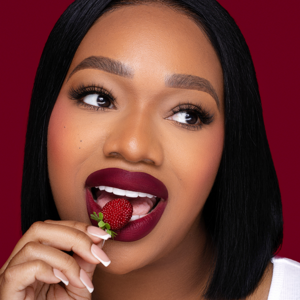 beauty bakerie cosmetics brand Raspberry Tiramisú Matte Lip Whip