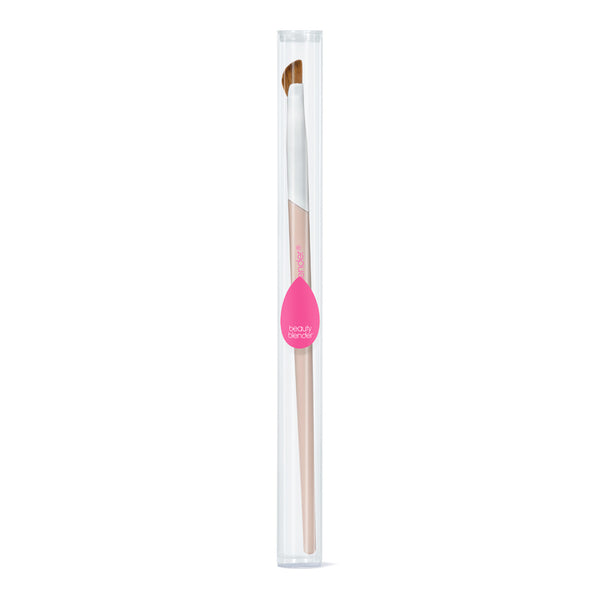 Beautyblender Wing Man Curved Eyeliner Brush