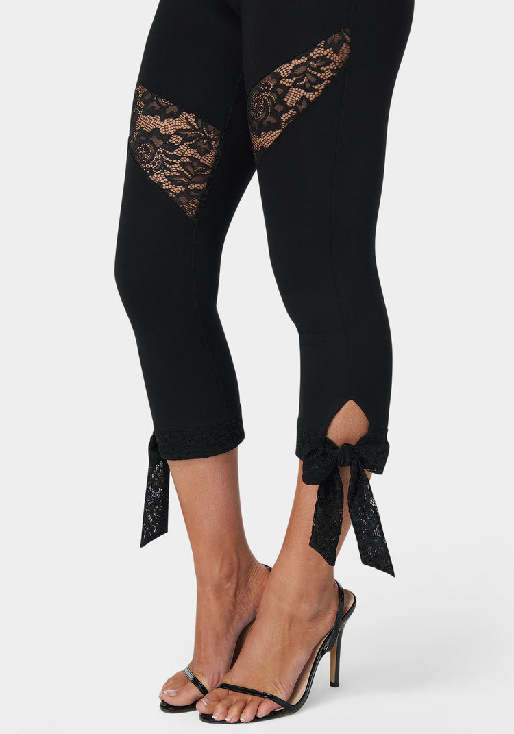 Bebe Lace Insert Bow Capri Legging