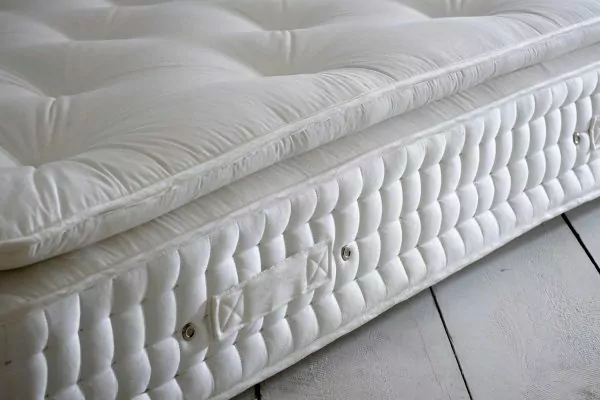 Bedworld Elizabeth 4000 Spring Pillow Top Gel Divan Bed