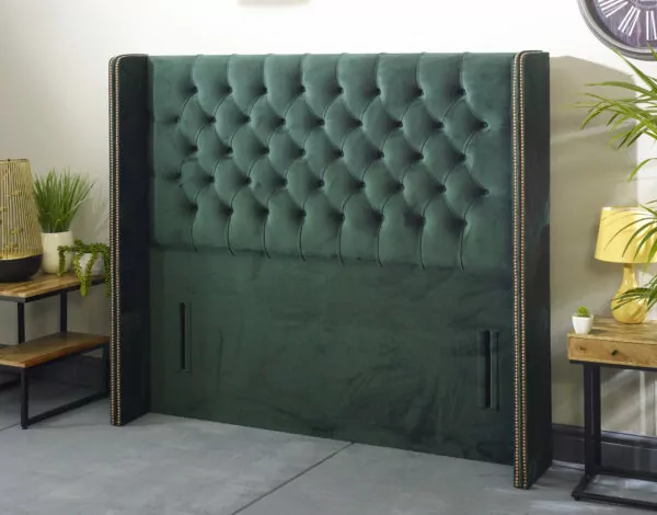 Bedworld Elle Chesterfield Wing Standing Headboard & Studs