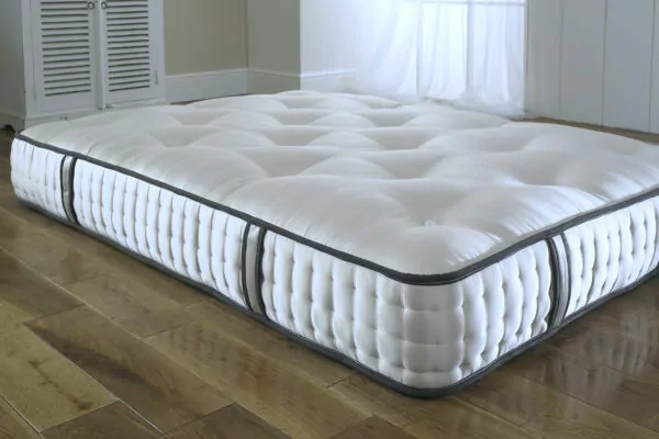 Bedworld Joseph Sultan Pocket Spring Series 3000 Divan Bed