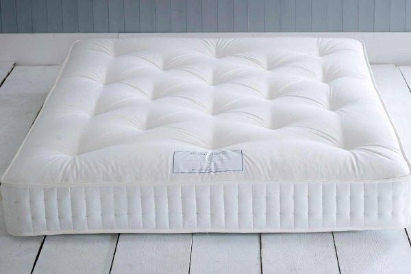 Bedworld The Harrington 2000 Pocket Spring Natural Divan Bed