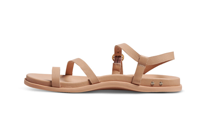 Beek Auklet Leather Sandal Beach