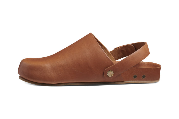 Beek Brant Leather Mules Tan
