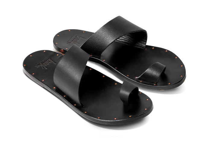 beek Finch Leather Toe Ring Sandal Black