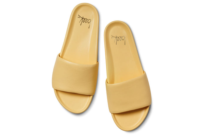 Beek Gallito Leather Slide Sandal Glow