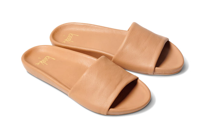 beek Gallito Leather Slide Sandal Honey
