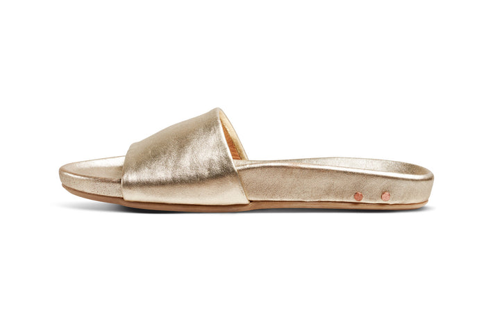 Beek Gallito Leather Slide Sandal Platinum