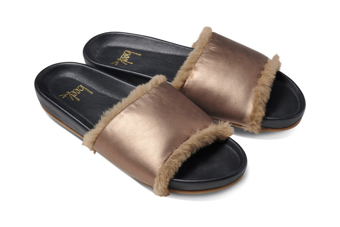 beek Gallito Shearling Slide Sandal Mocha/Black