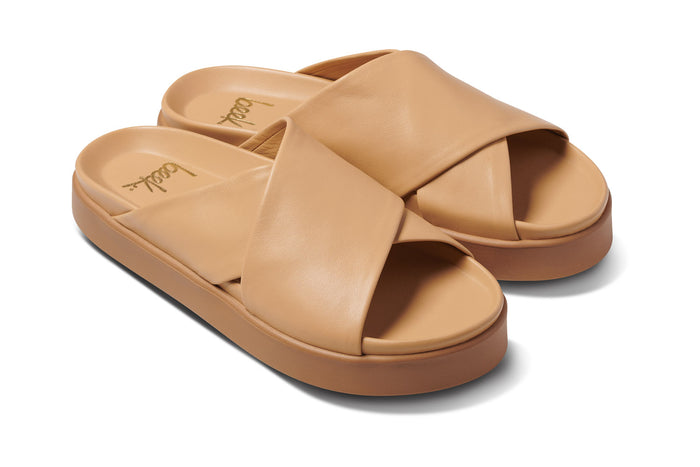 beek Hen Leather Platform Sandal Beach