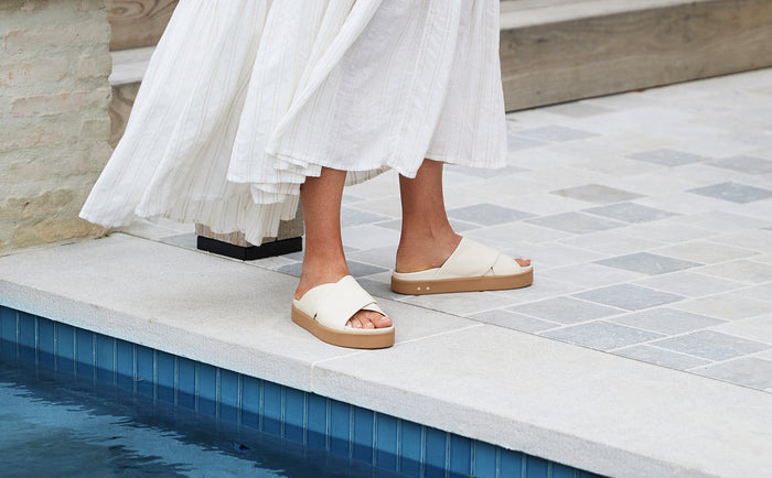 Beek Hen Leather Platform Slide Sandal Eggshell