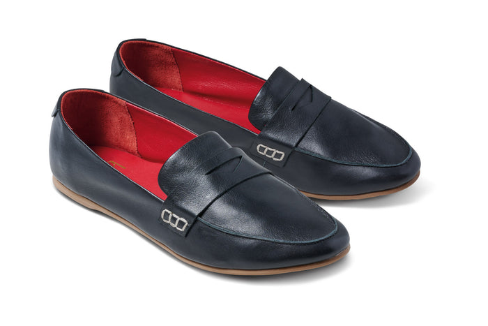 beek Moorhen Leather Loafer Black