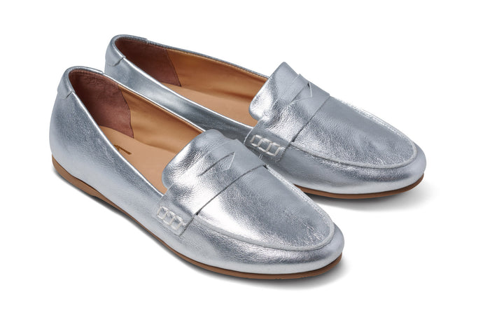beek Moorhen Leather Loafer Silver