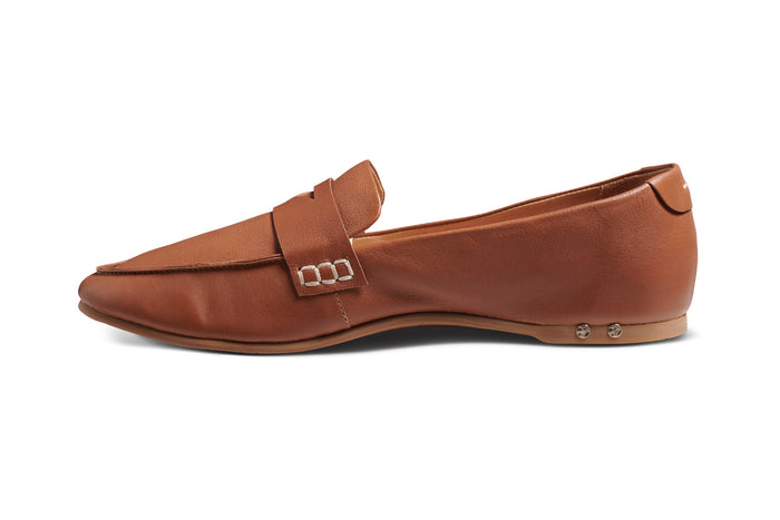 Beek Moorhen Leather Loafer Tan