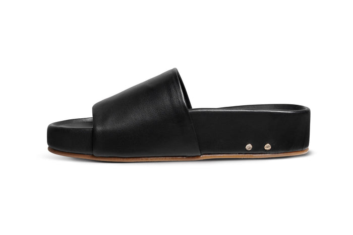 Beek Pelican Leather Platform Sandal Black