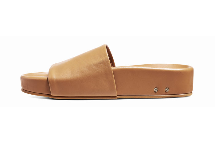Beek Pelican Leather Platform Sandal Honey