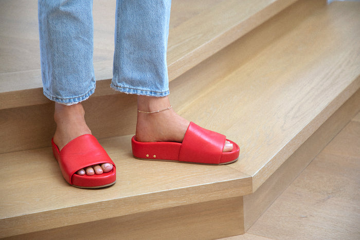 Beek Pelican Leather Platform Sandal Lipstick