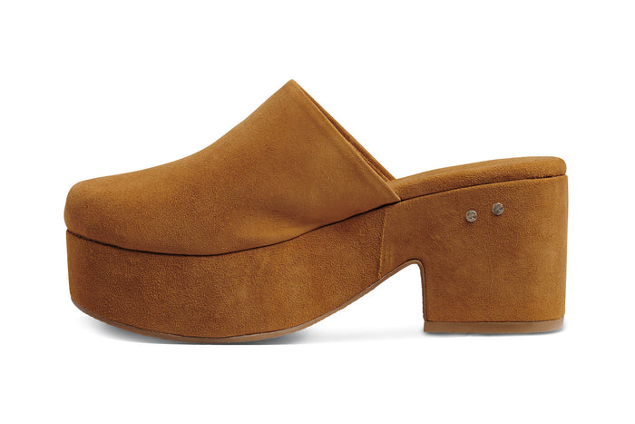Beek Petrel Platform Heel Caramel