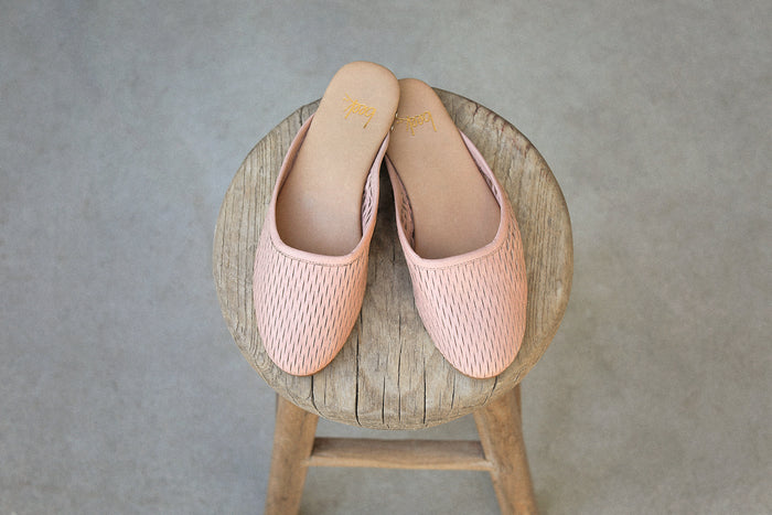 Beek Phoebe Perf Ballet Mule Blush