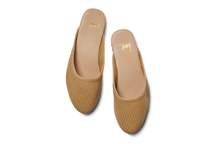 Beek Phoebe Perf Ballet Mule Honey