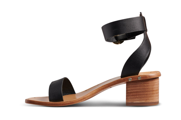 Beek Sapphire Leather Block Heel Sandal Black