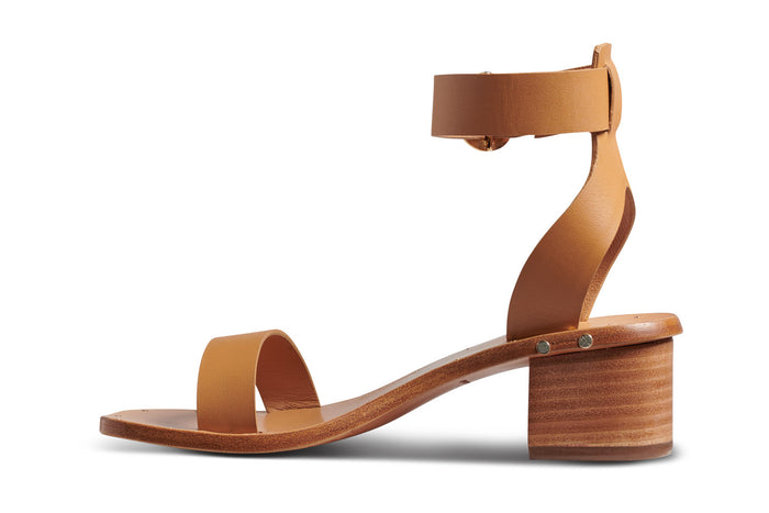 Beek Sapphire Leather Block Heel Sandal Honey