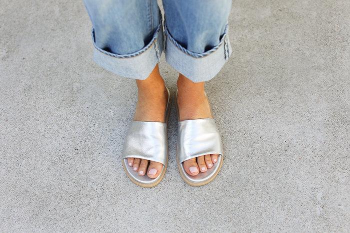 Beek Starling Leather Slide Sandal Silver